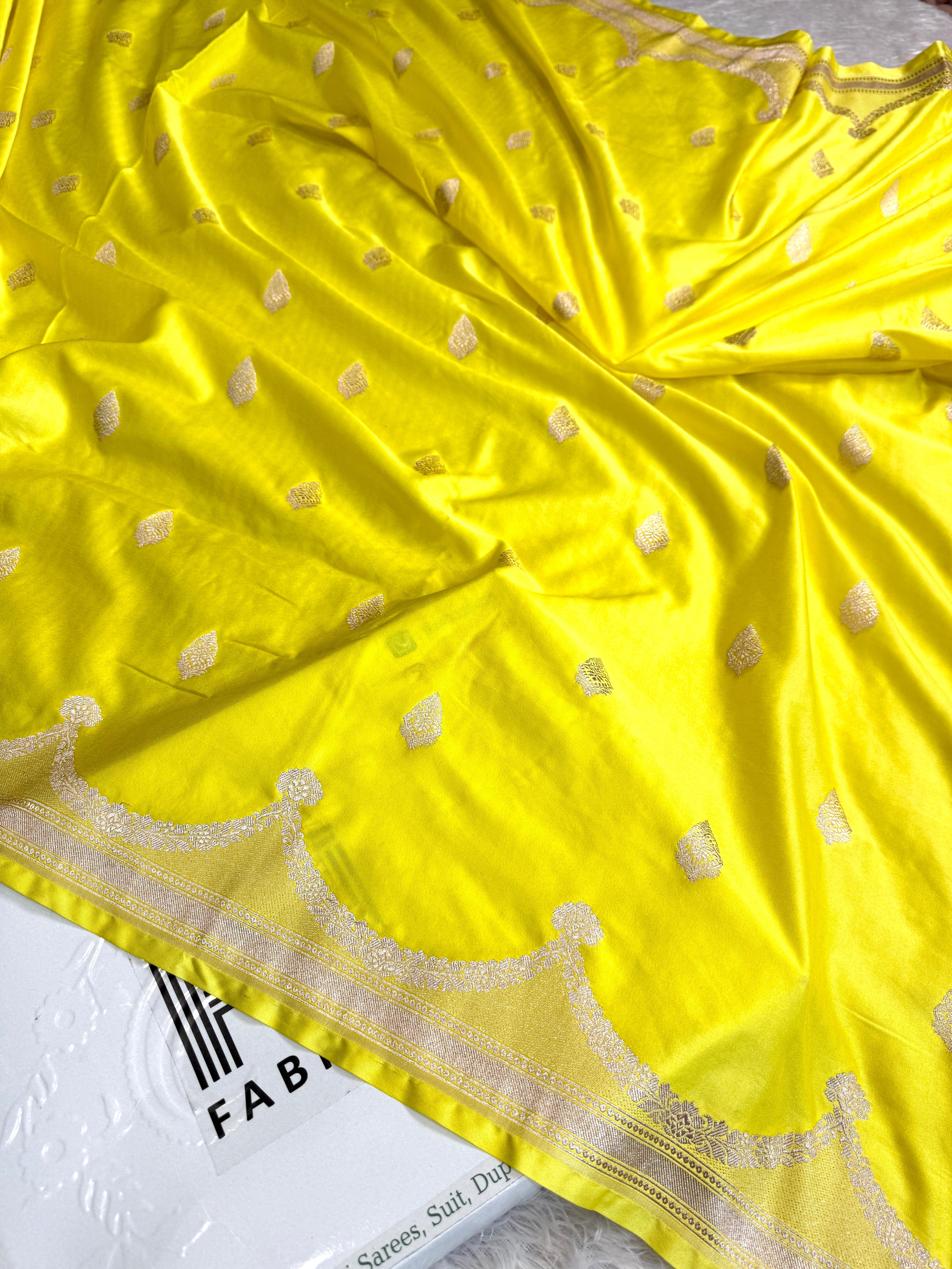 BANARASI MASHRU KATAN SILK SAREE HN548