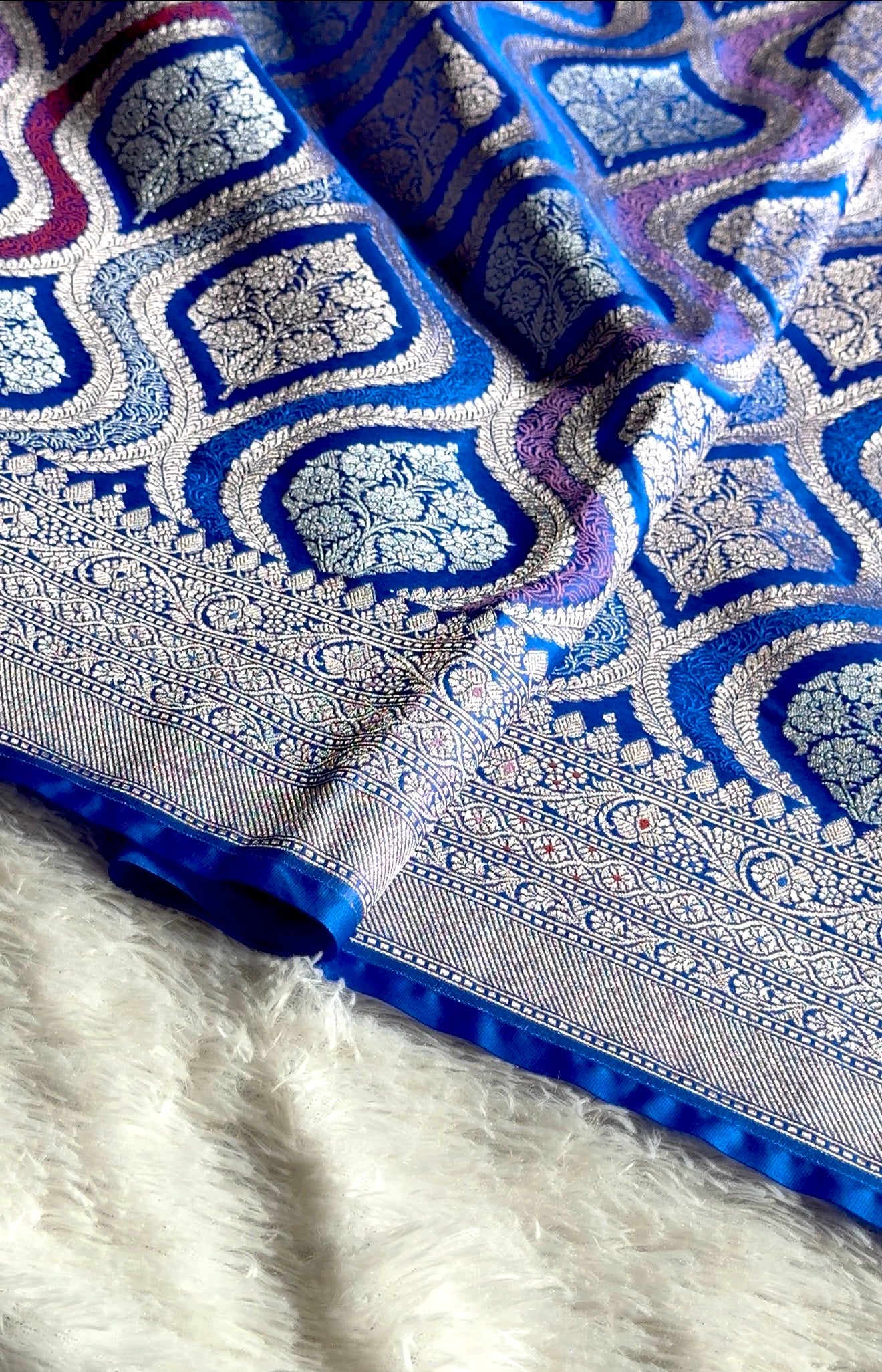 BANARASI MASHRU KATAN SILK SAREE MENAKARI WORK HN500