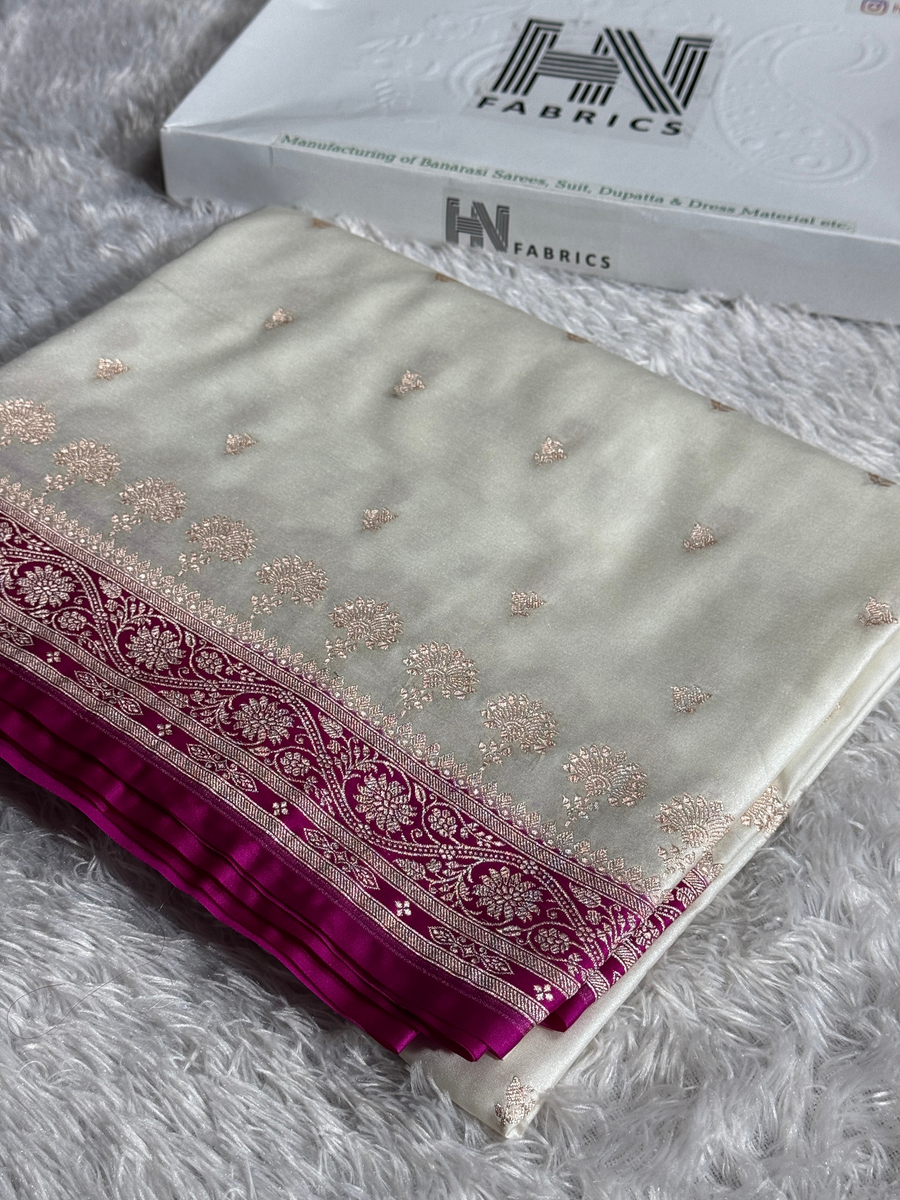BANARASI MASHRU KATAN SILK SAREE CONTRAS DUAL COLOUR HN650