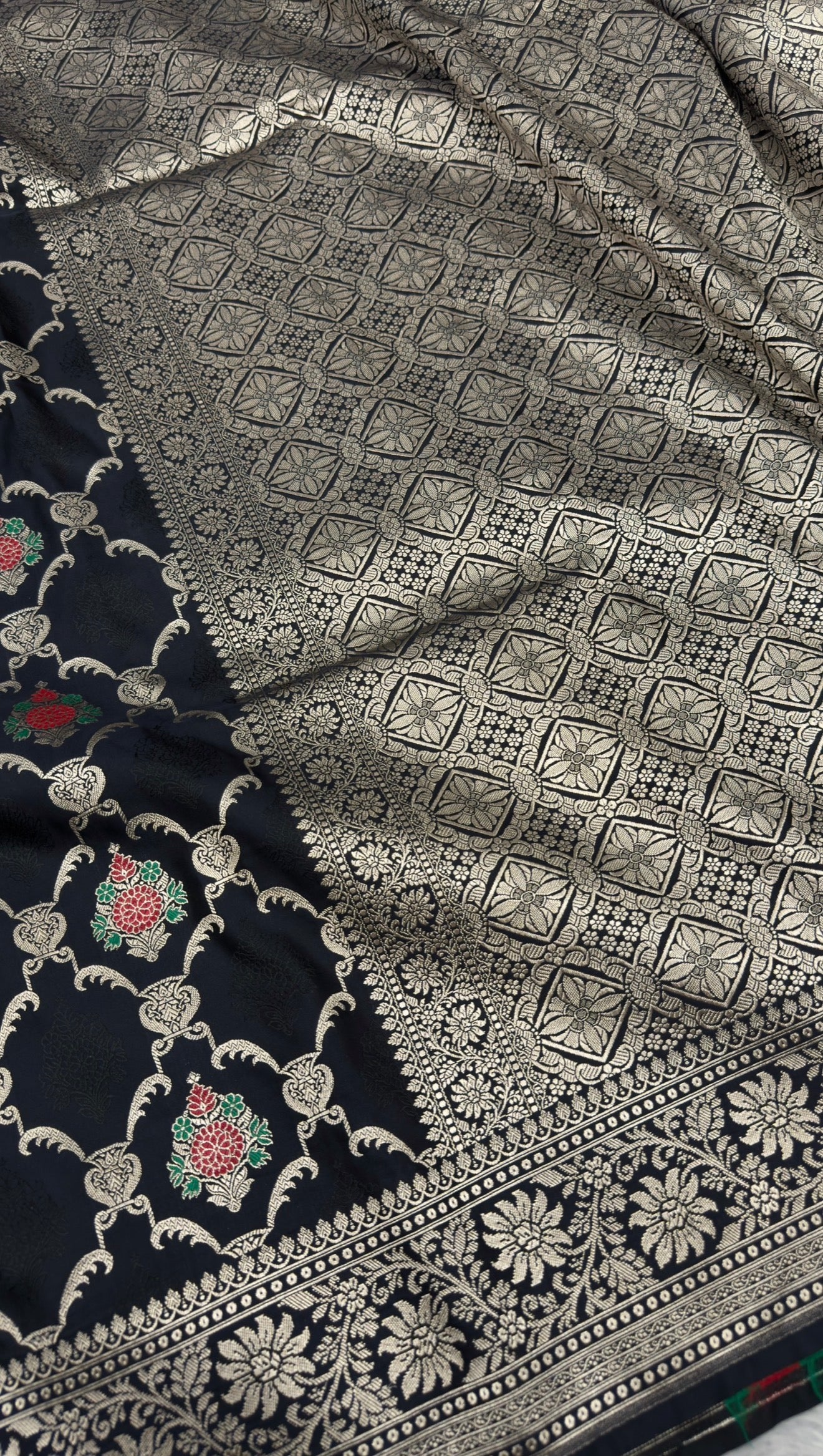 BANARASI MASHRU KATAN SILK SAREE MENAKARI WORK HN155