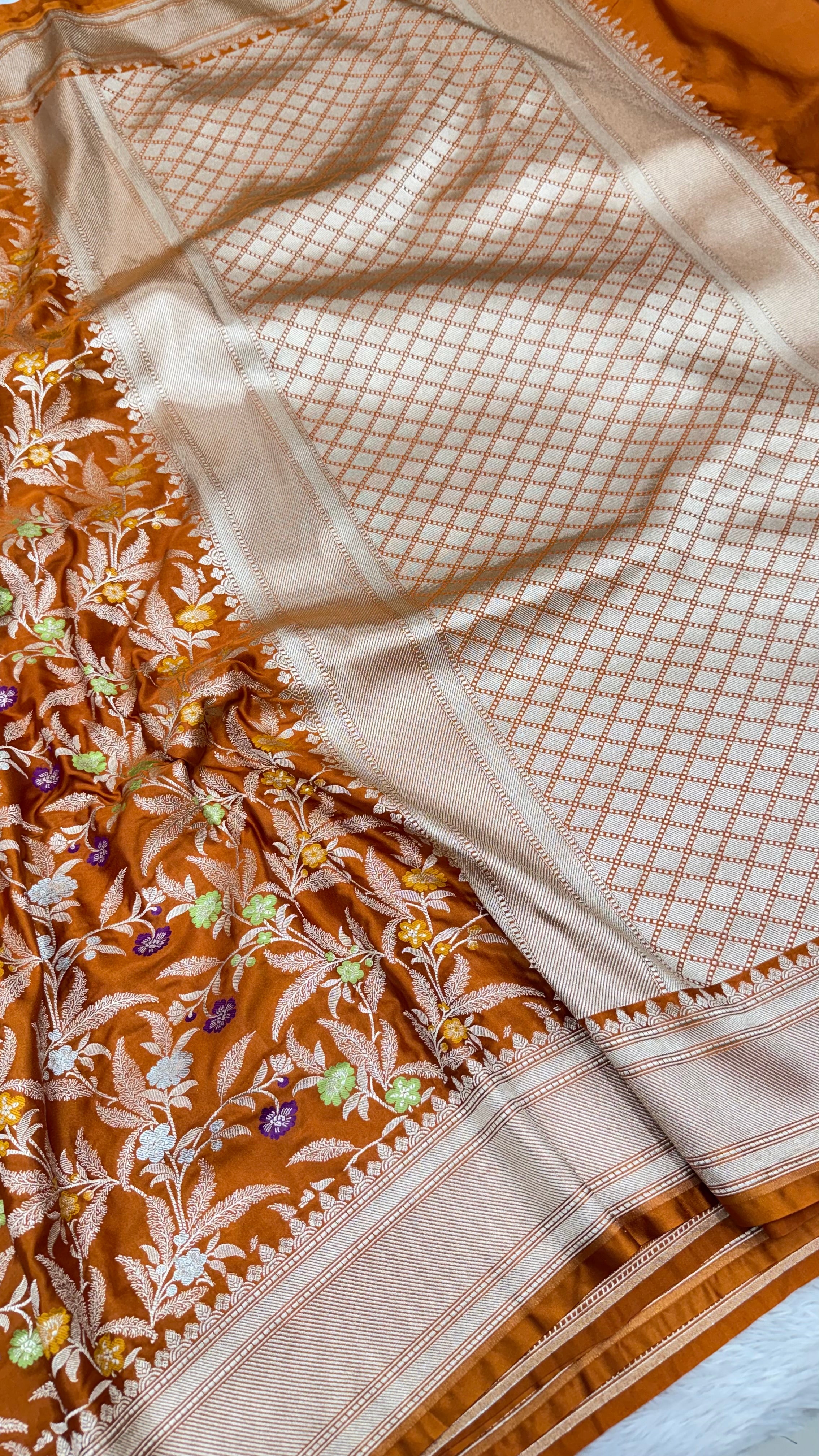 BANARASI MASHRU KATAN SILK SAREE MENAKARI WORK HN119