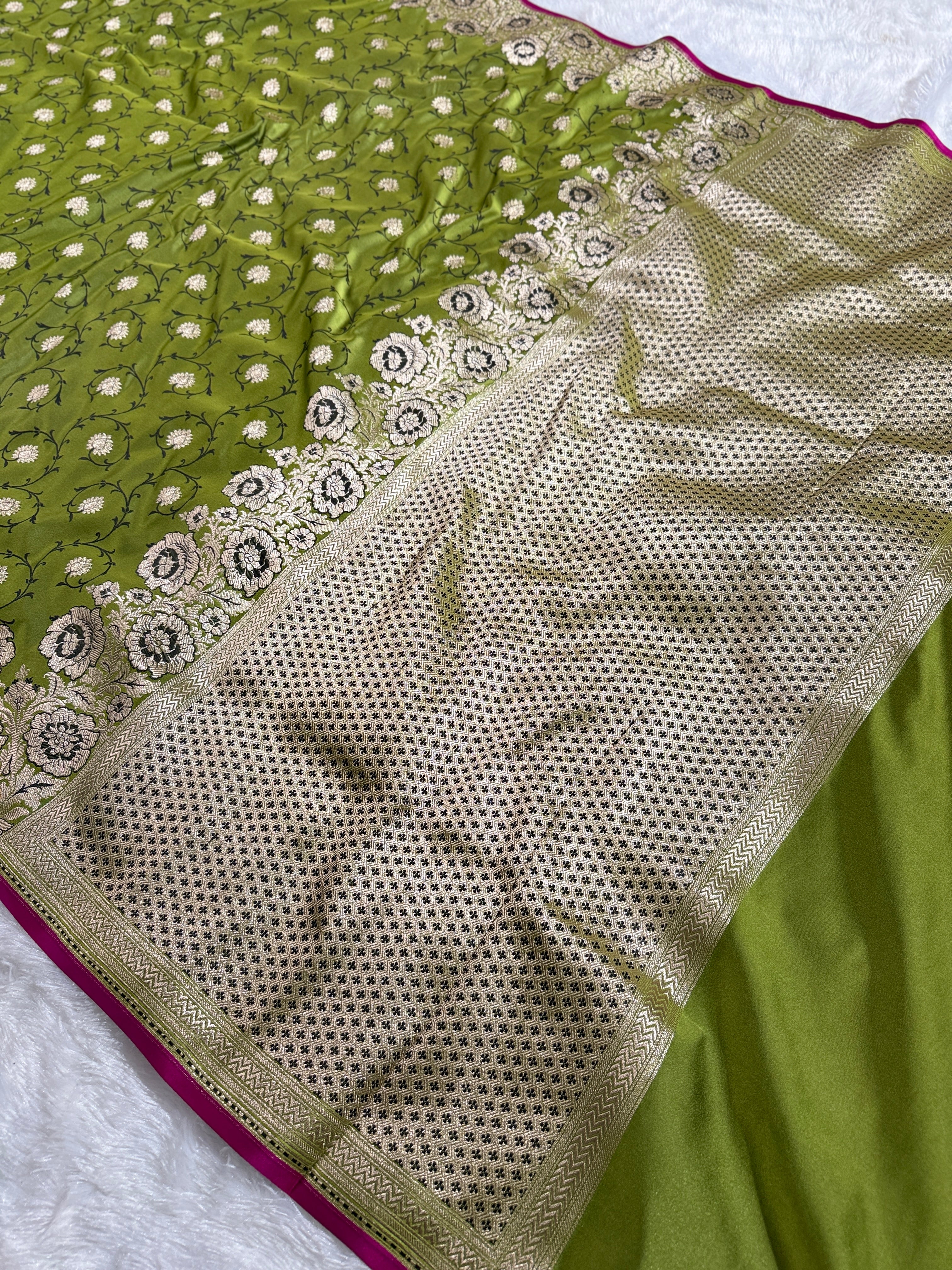 BANARASI MASHRU KATAN SILK SAREE HM533