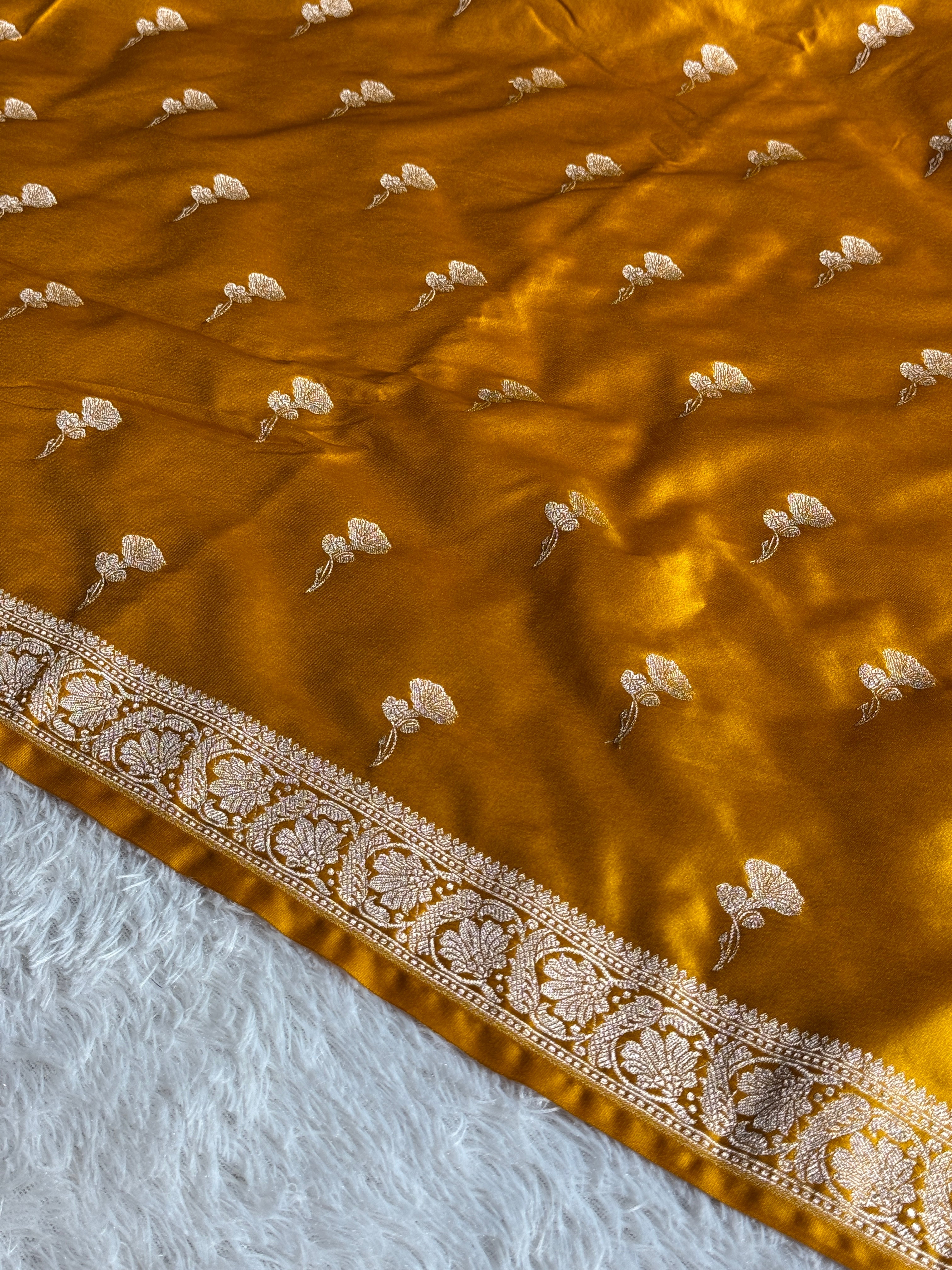 BANARASI MASHRU KATAN SILK SAREE HN549