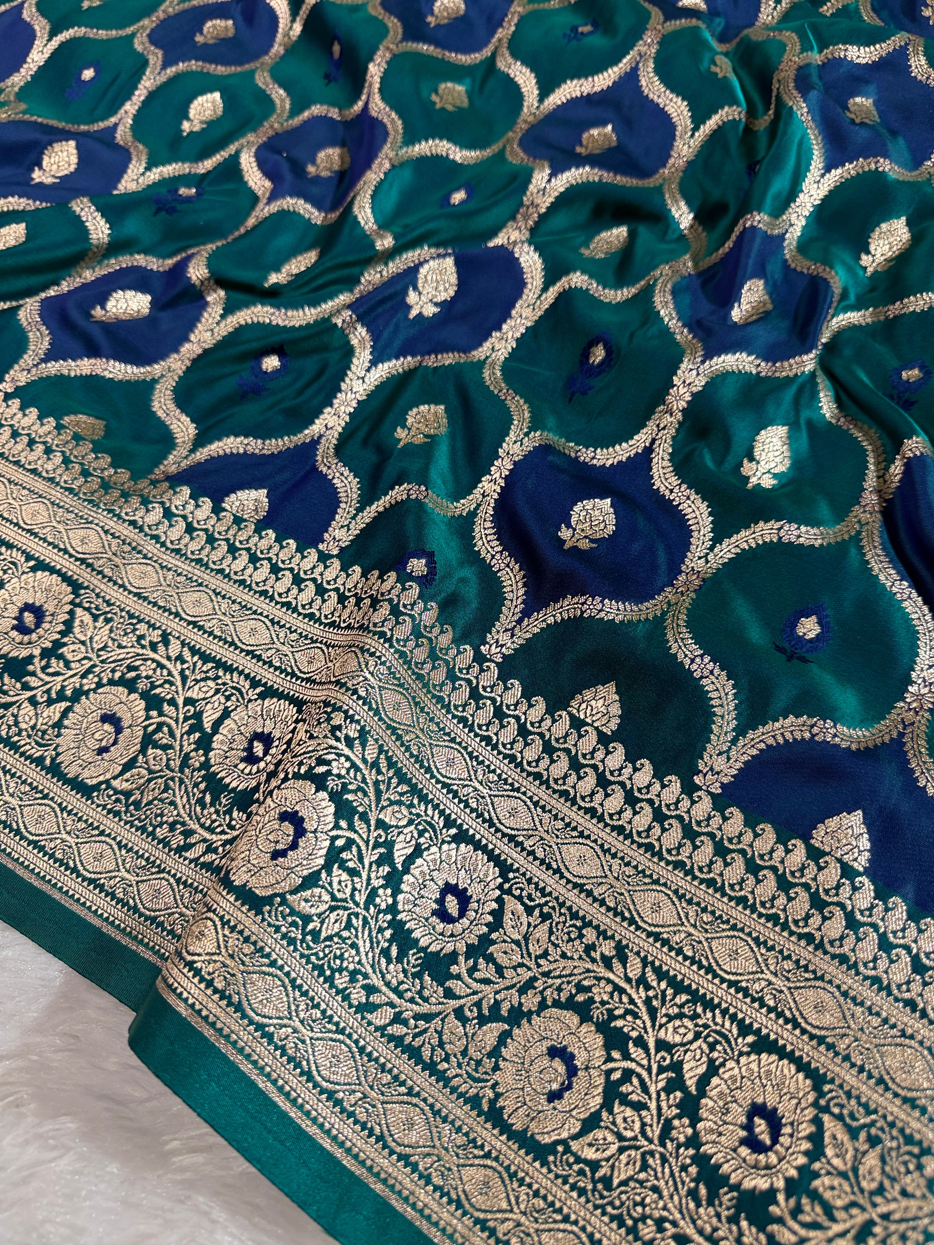 BANARASI MASHRU KATAN SILK SAREE HM536