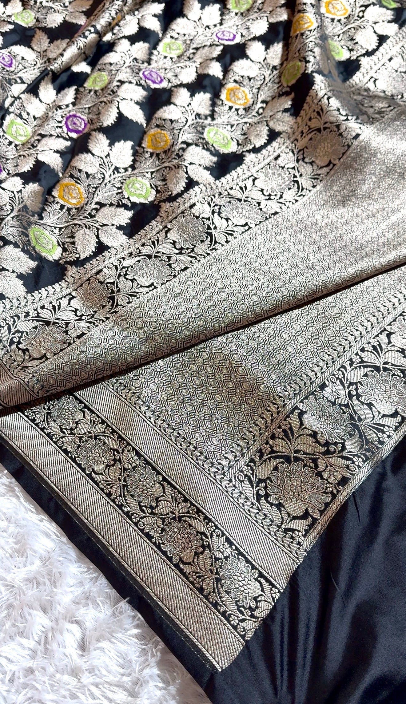 BANARASI MASHRU KATAN SILK SAREE MENAKARI WORK HN222
