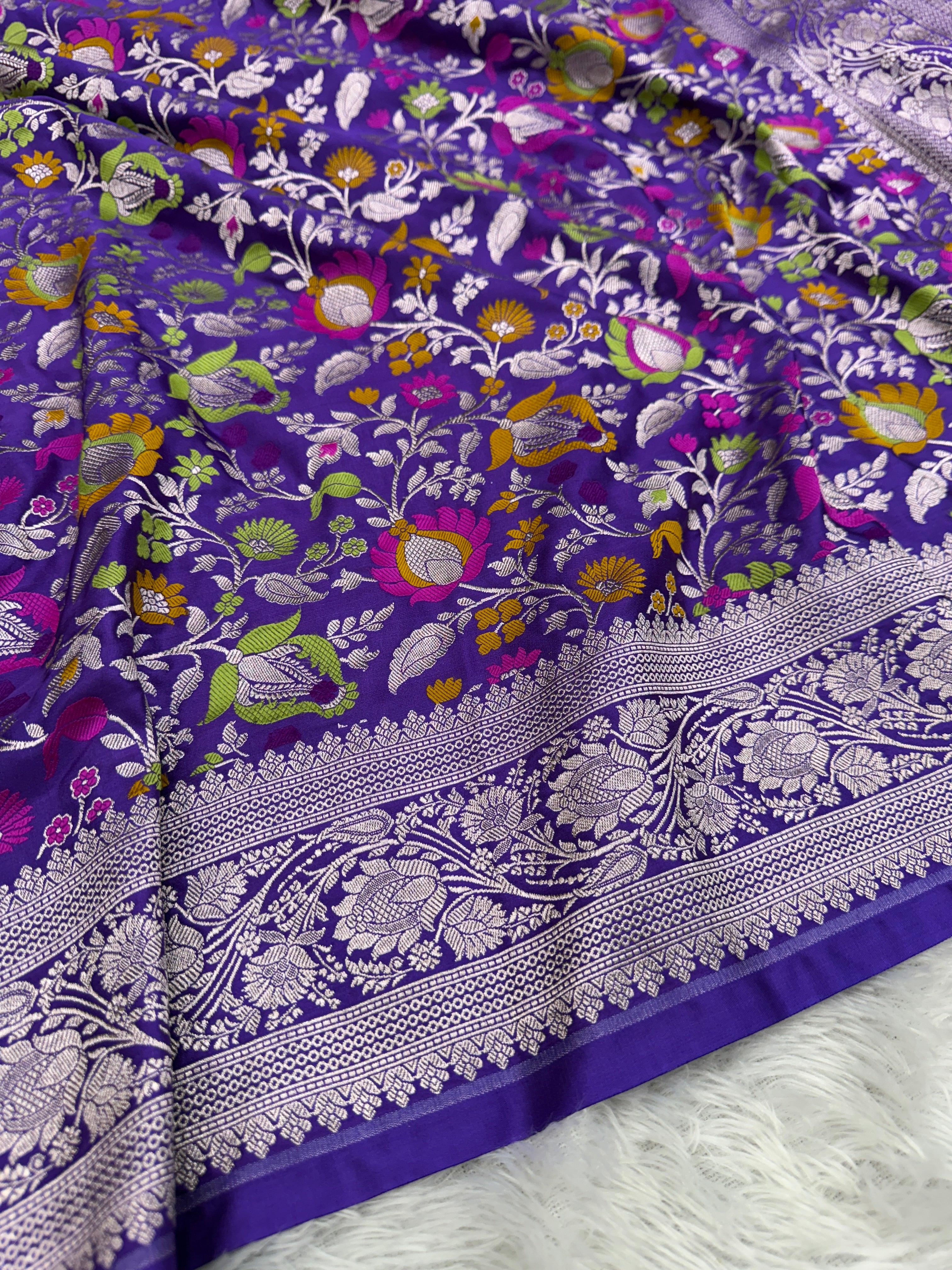 Banarasi Mashru katan silk saree Menakari Work hn140