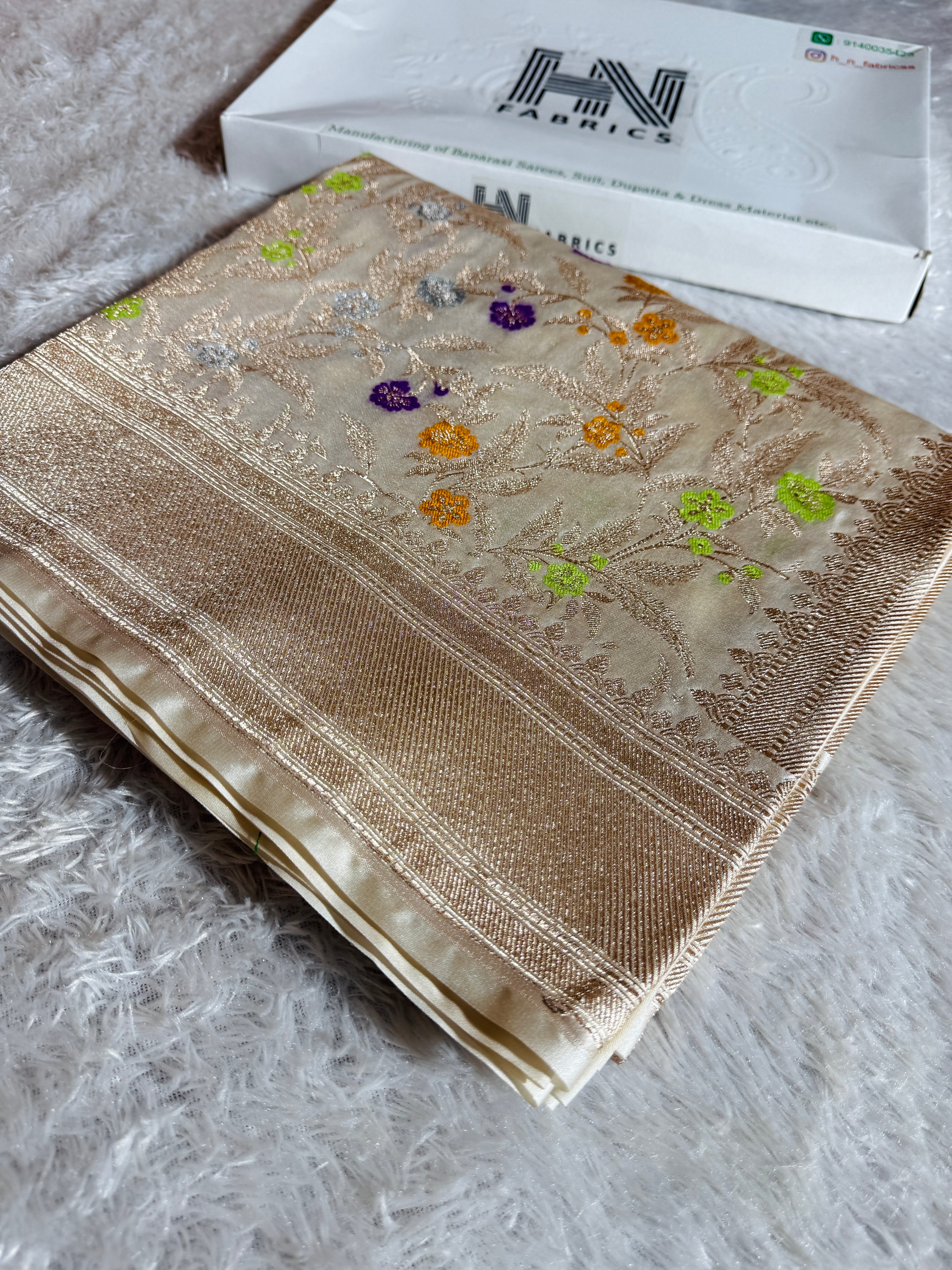 BANARASI MASHRU KATAN SILK SAREE MENAKARI WORK HN119