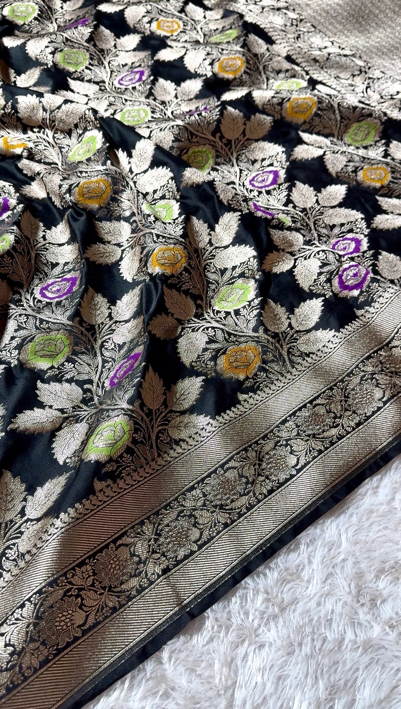 BANARASI MASHRU KATAN SILK SAREE MENAKARI WORK HN222