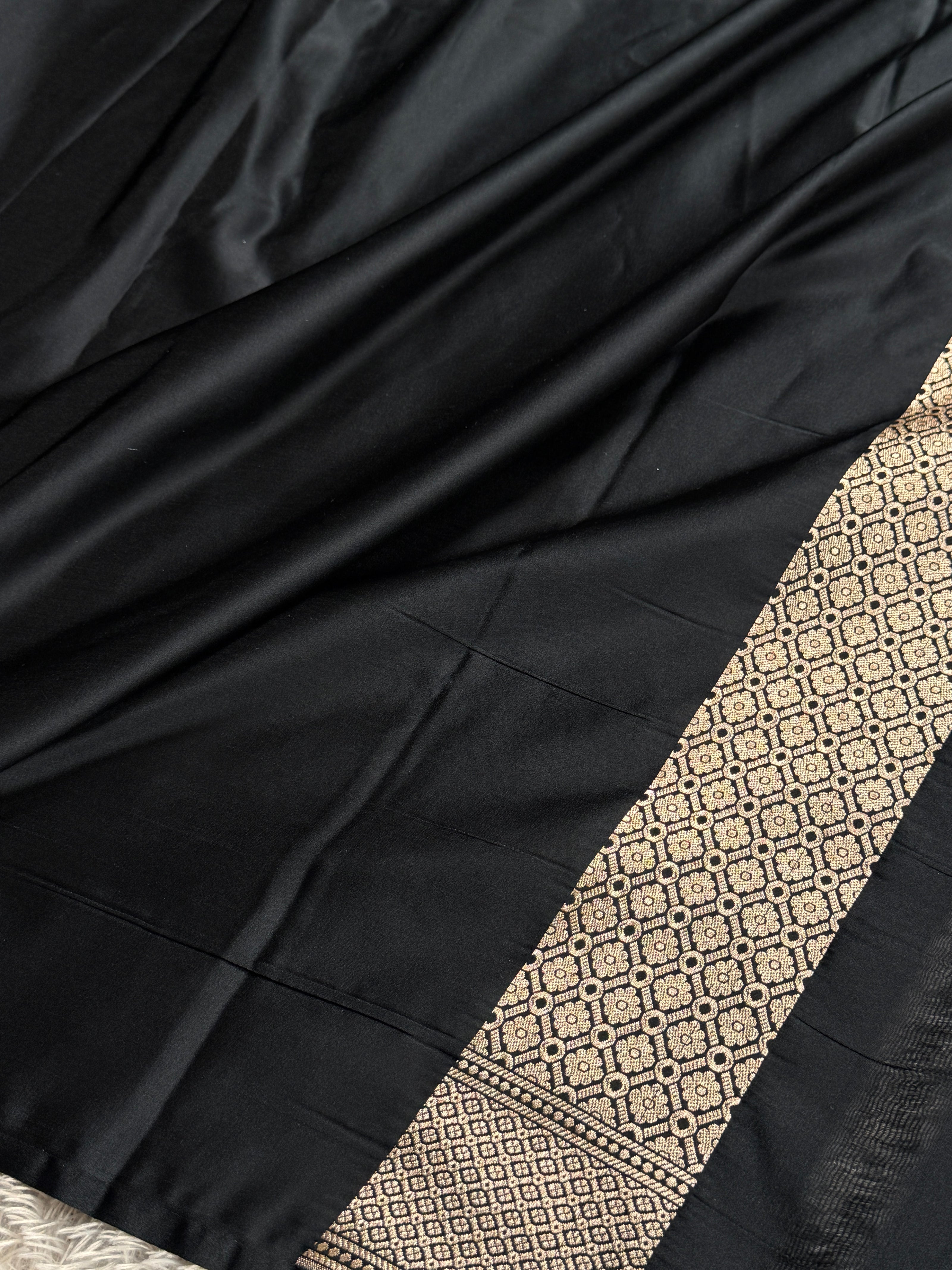 BANARASI MASHRU KATAN SILK SAREE HN750