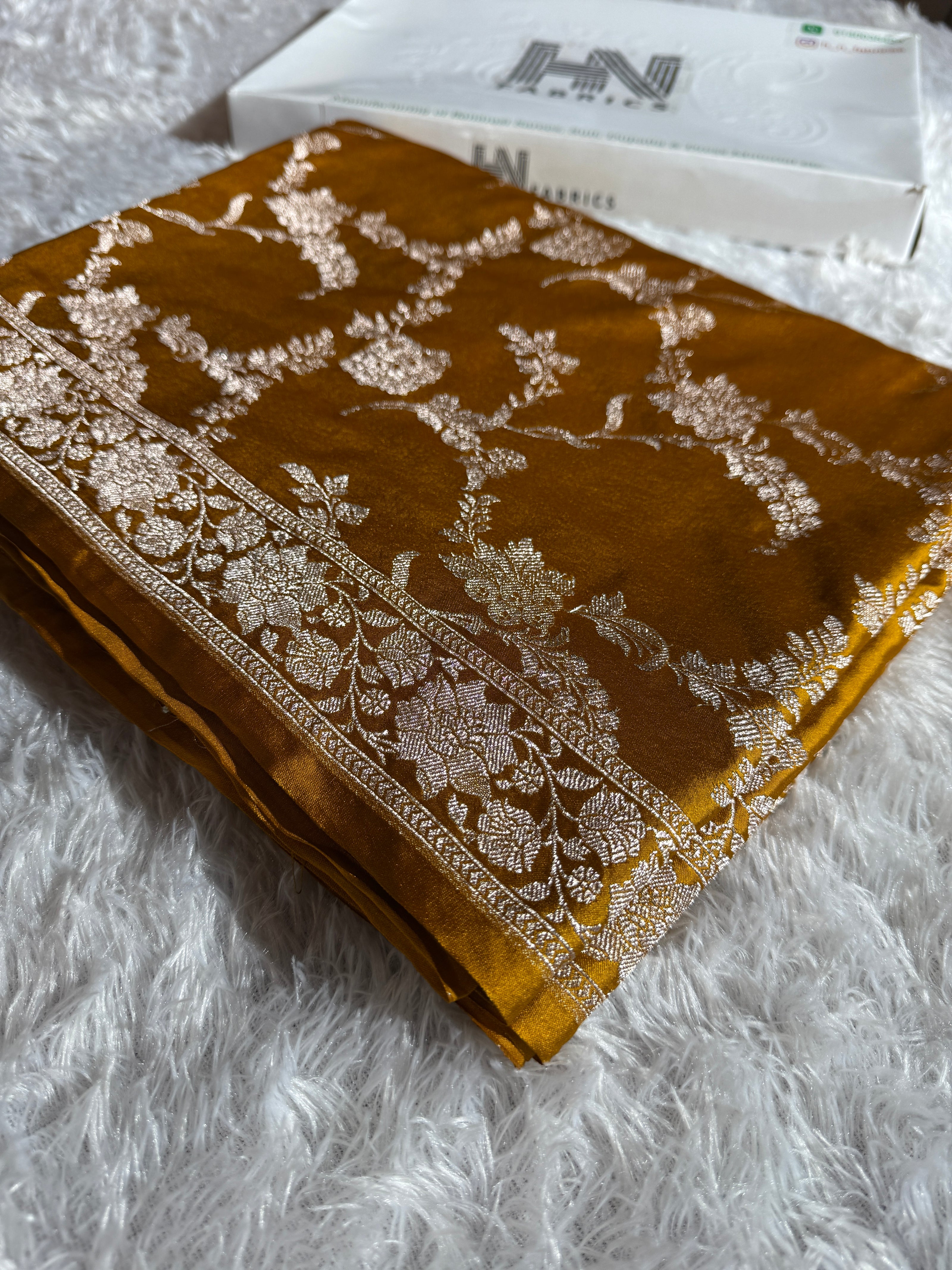 BANARASI MASHRU KATAN SILK SAREE HN514