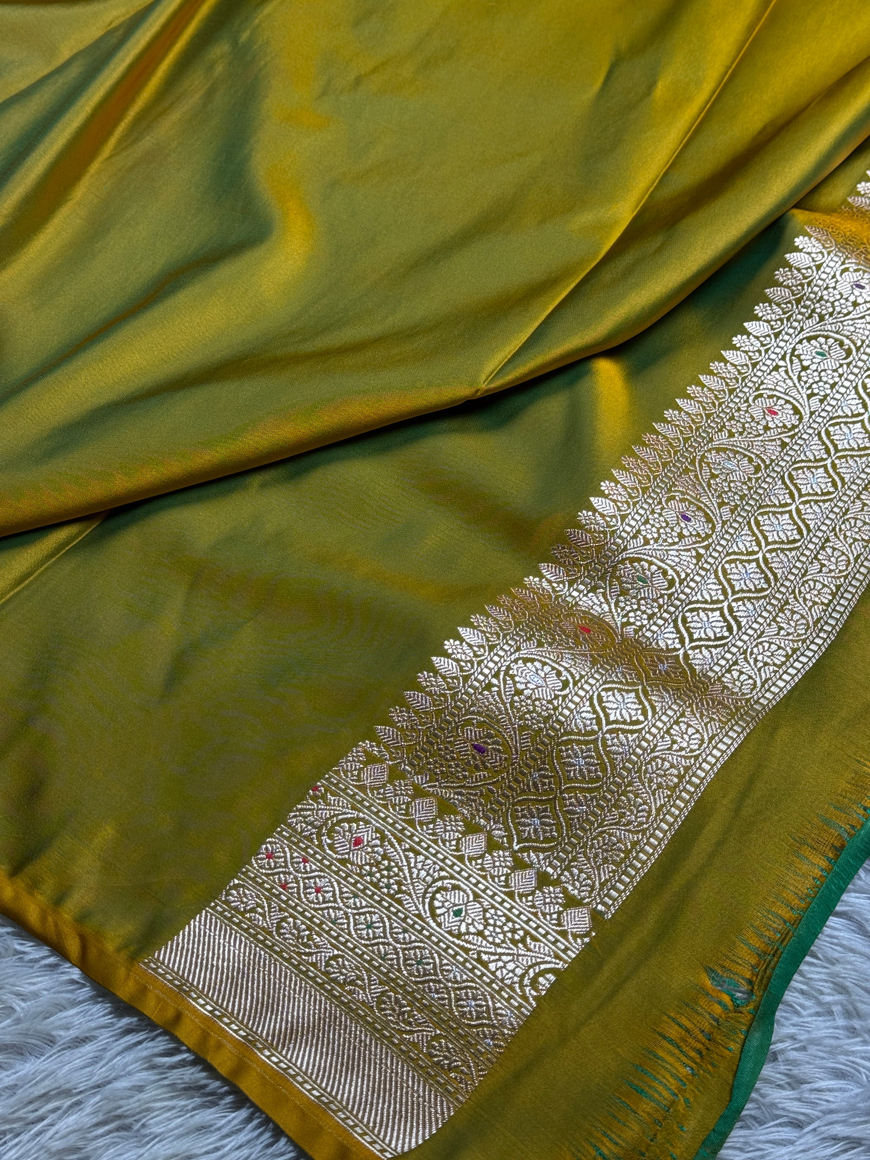 BANARASI MASHRU KATAN SILK SAREE MENAKARI WORK HN500