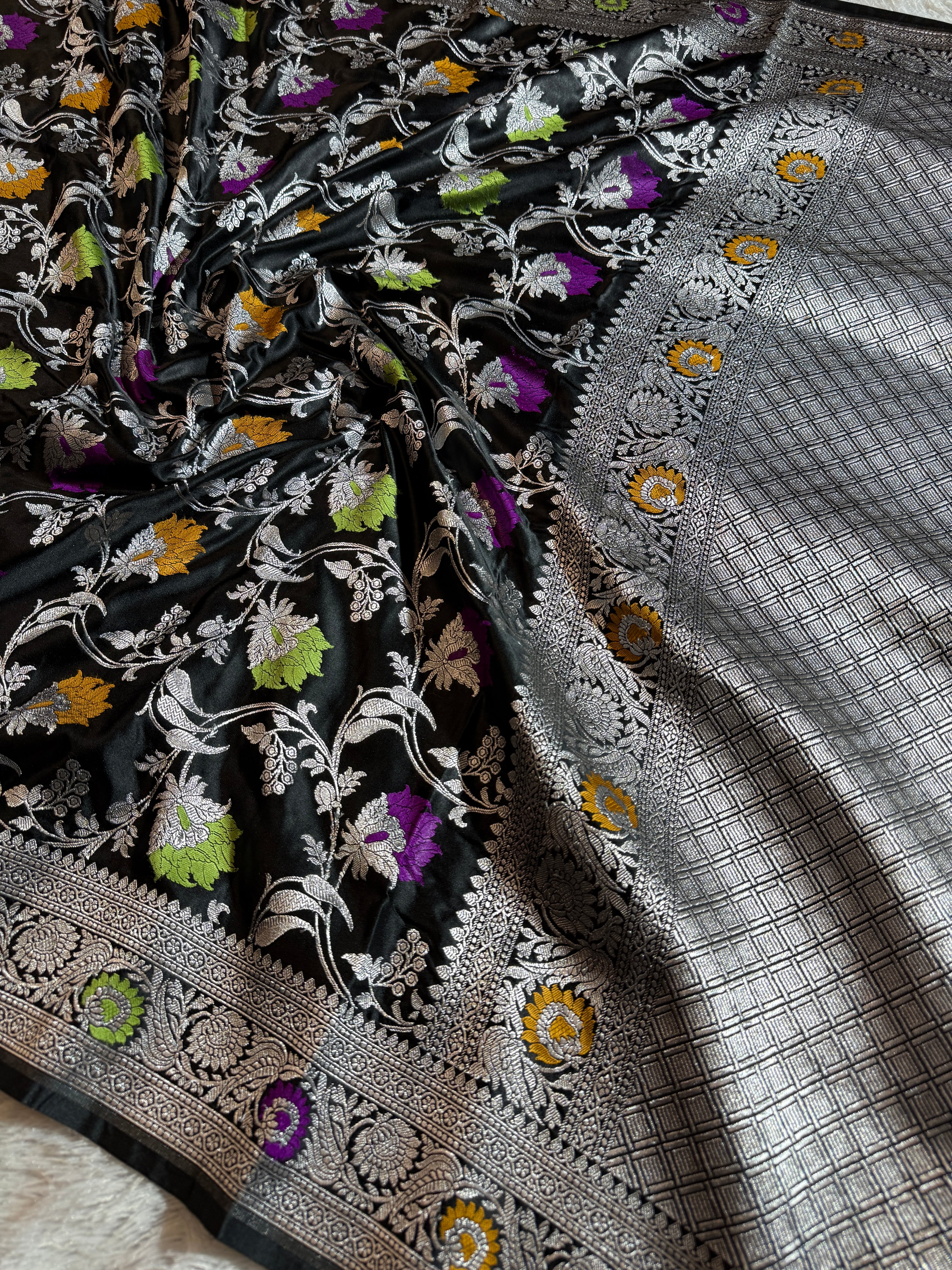 BANARASI MASHRU KATAN SILK SAREE MENAKARI WORK HN504