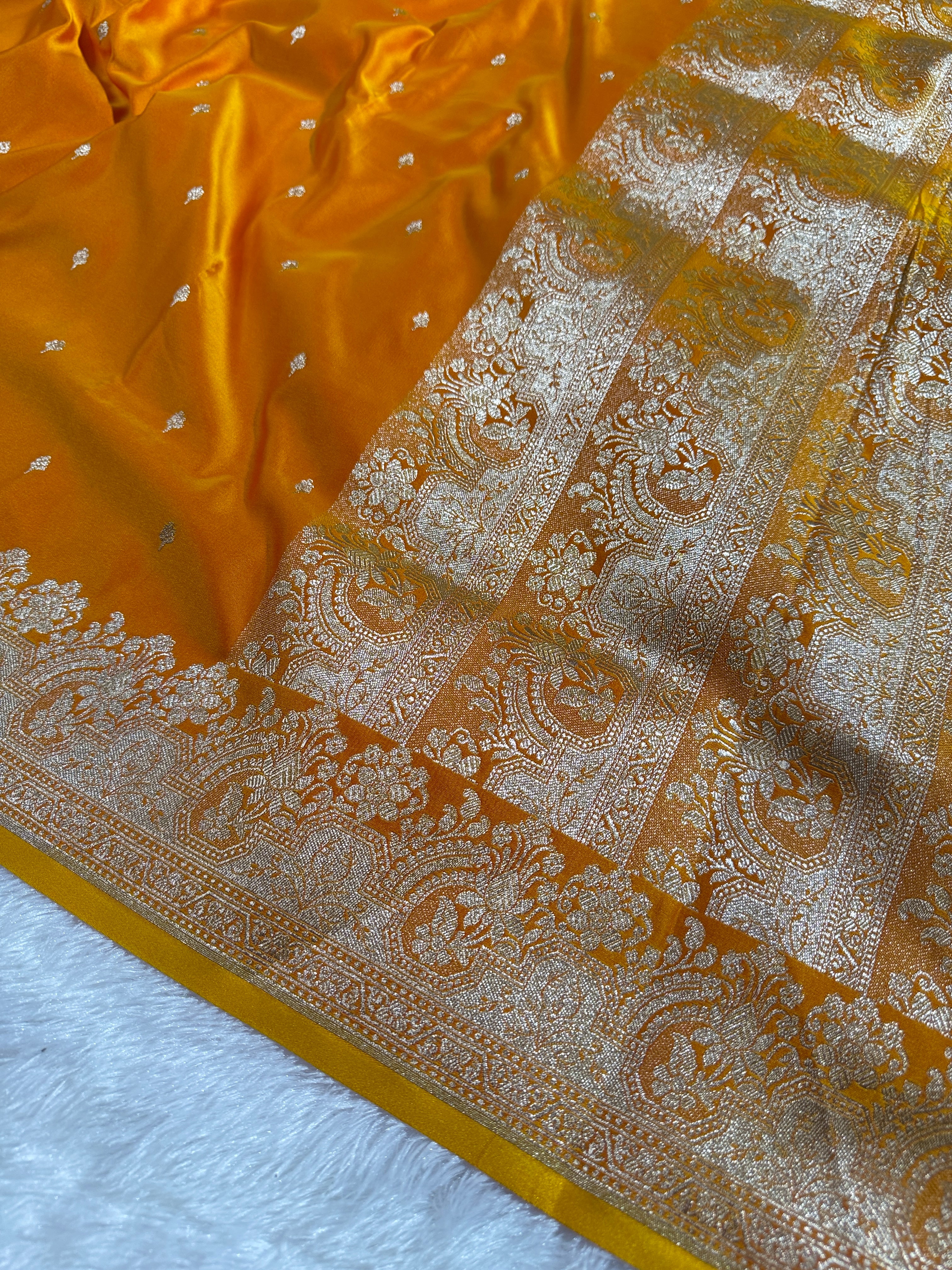 BANARASI MASHRU KATAN SILK SAREE HN537