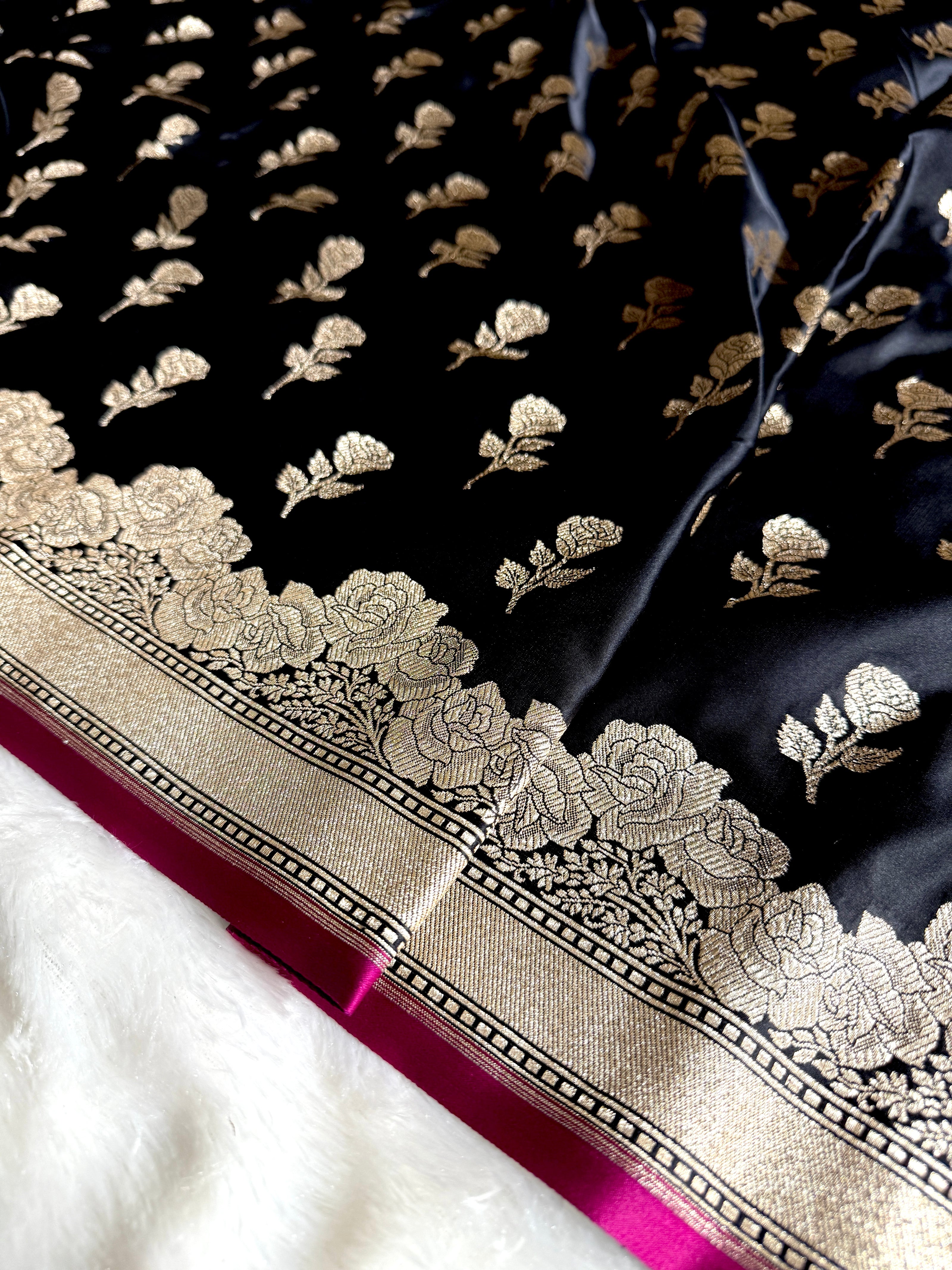 BANARASI MASHRU KATAN SILK SAREE HN528