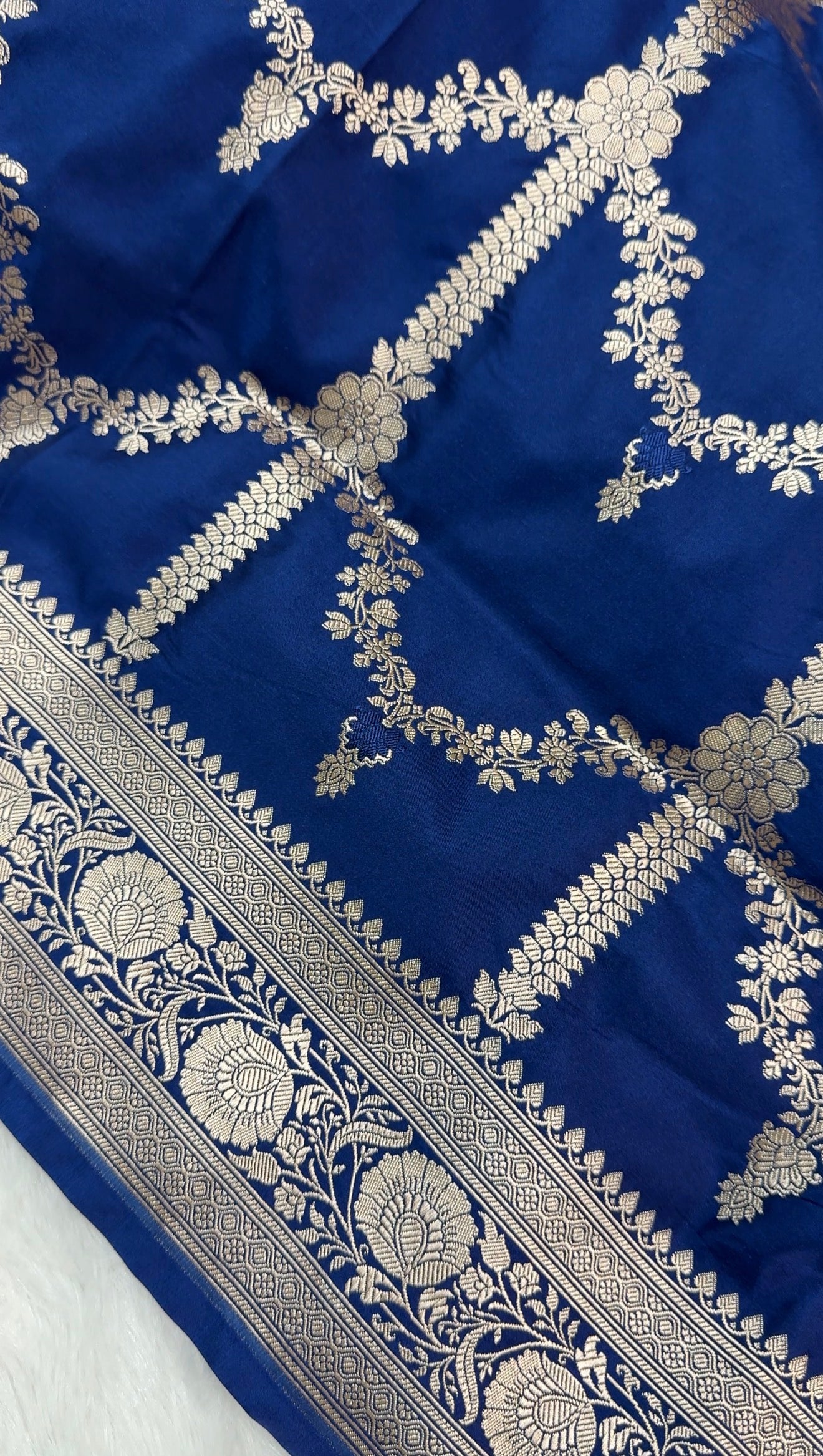 Banarasi Mashru Katan Silk Saree HN125