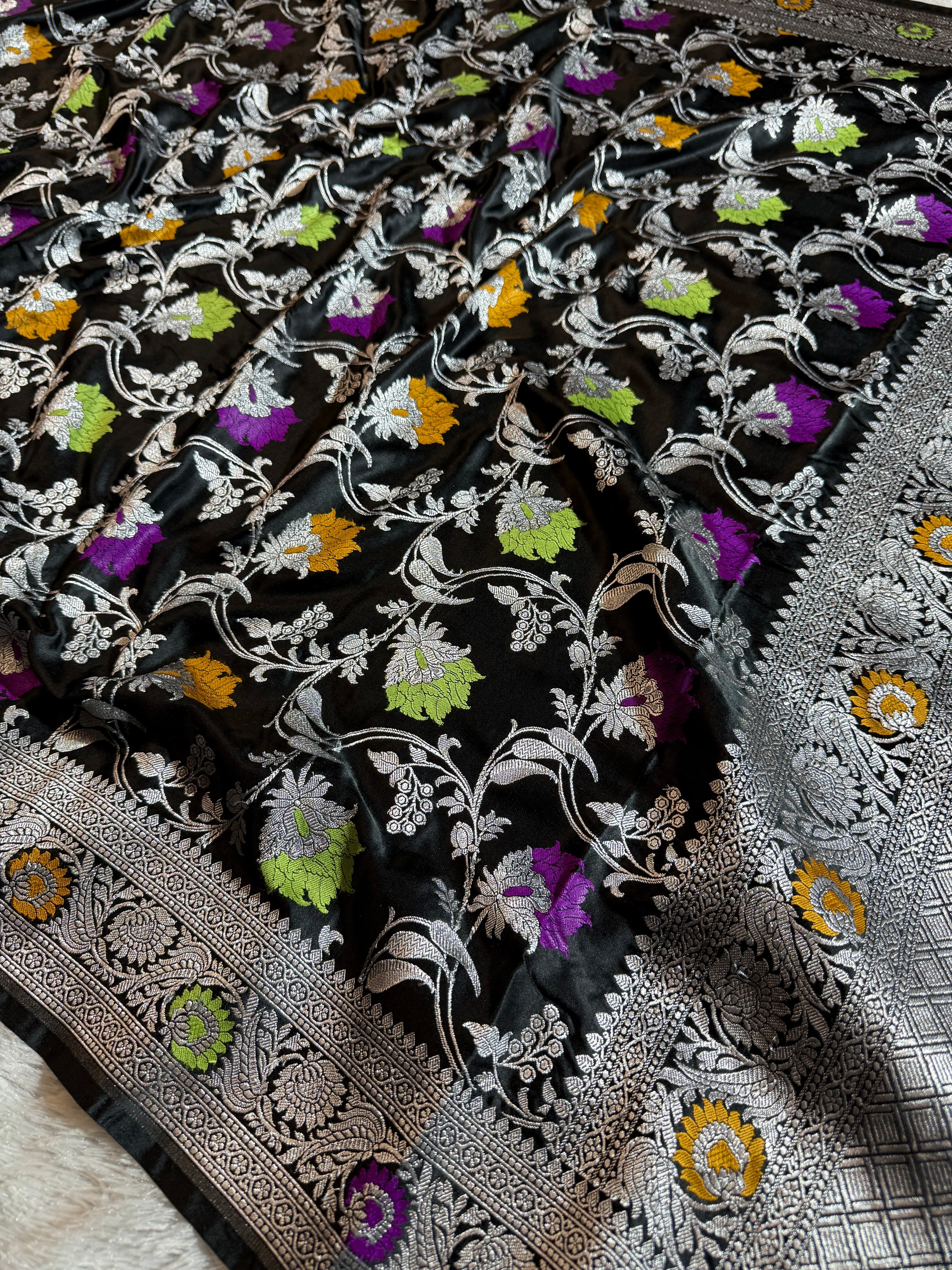 BANARASI MASHRU KATAN SILK SAREE MENAKARI WORK HN504