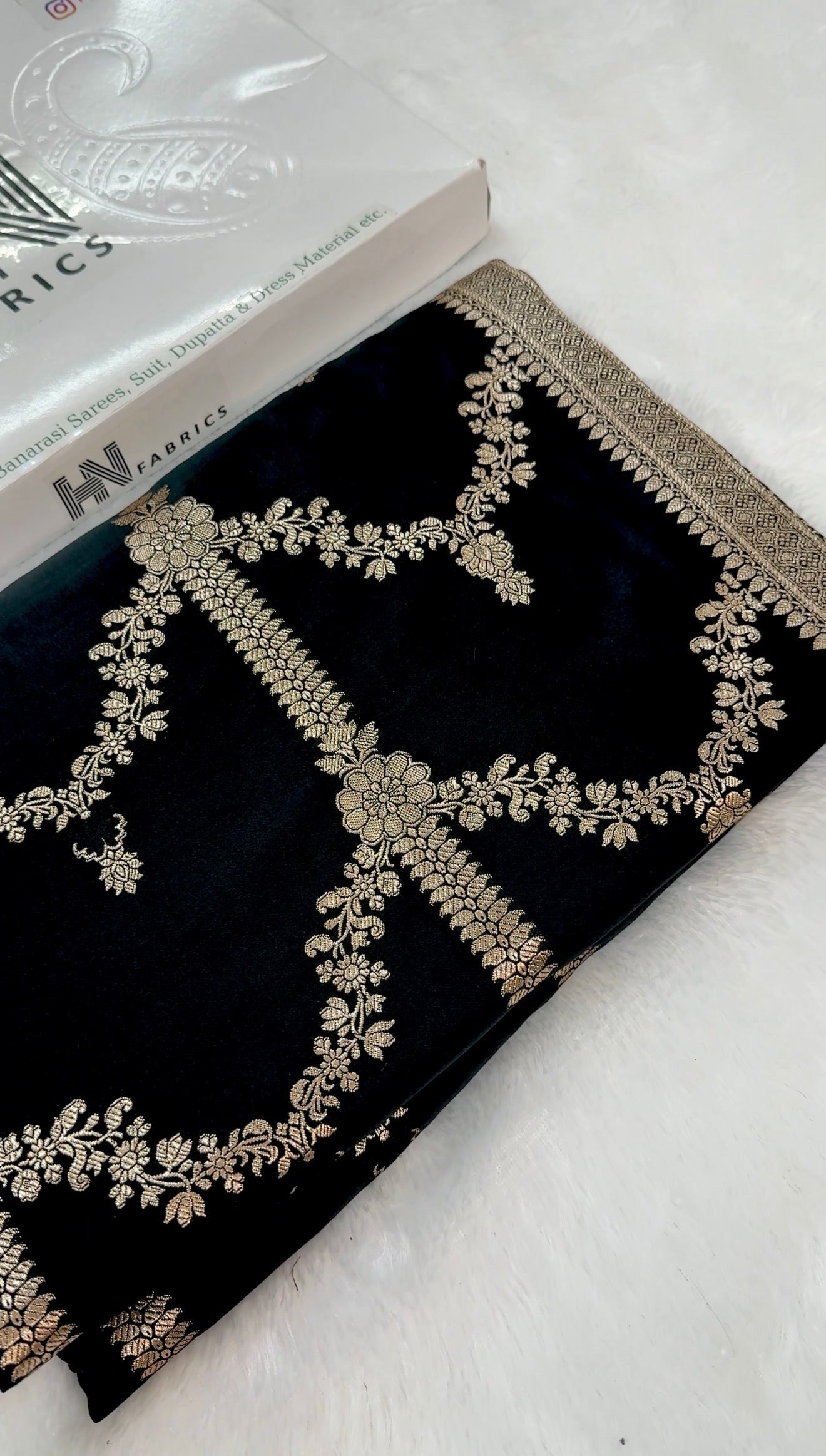 Banarasi Mashru Katan Silk Saree HN125