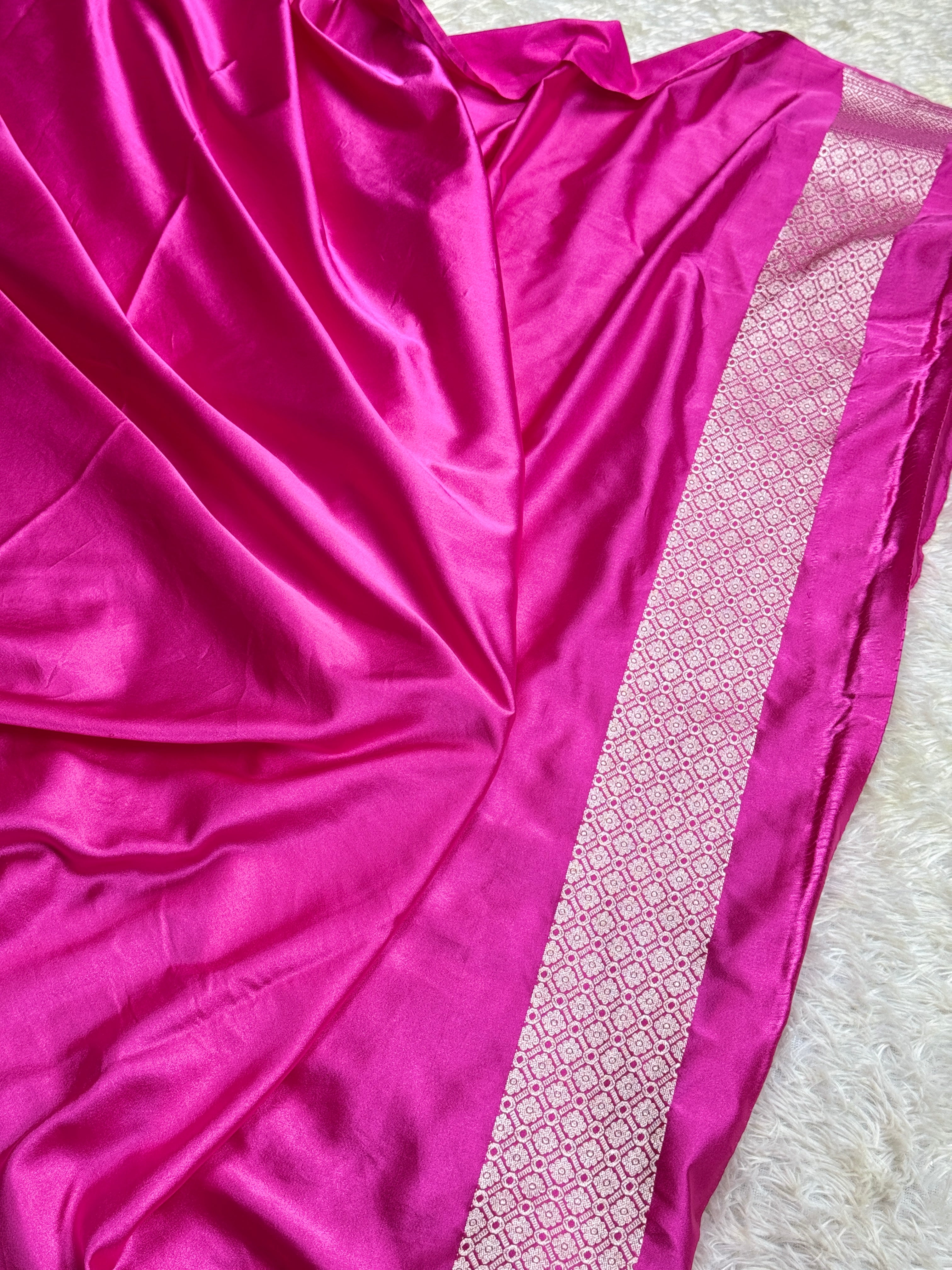 BANARASI MASHRU KATAN SILK SAREE BANARASI GHAT DESIGN HN750